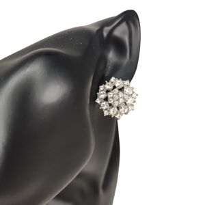 Vintage Rhinestone Clip On Earrings